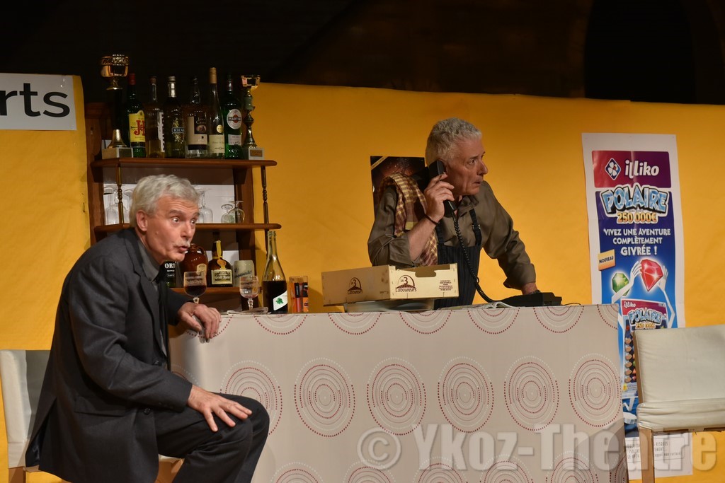 Café des Sports, les images