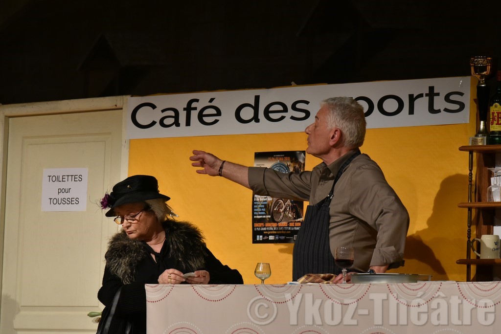 Café des Sports, les images